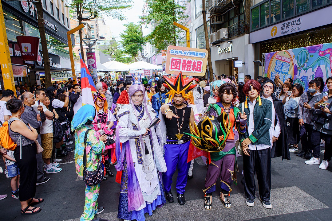 第十一屆COSPLAY決戰西門町 百位Coser及盔甲戰士盛裝擠爆西門町